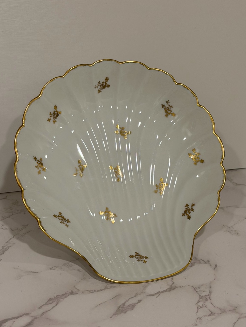 Vintage Limoges France Porcelain Shell Bowl Gold Gilt Floral Centerpiece Dish